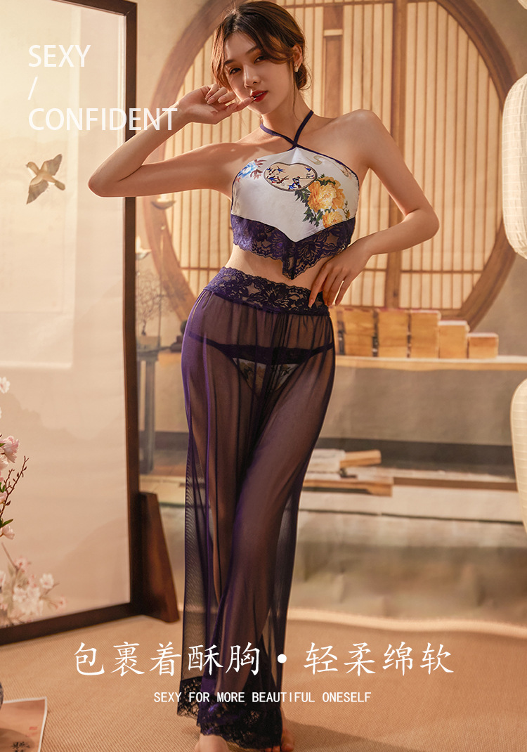 Simple header, details page jumpsuit version_01.jpg